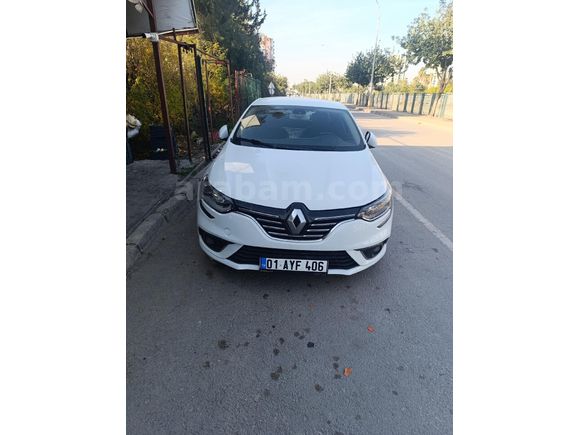 SAHİBİNDEN TEMİZ  AUTOMATİC MEGENA 4 İCON MODEL DİZEL