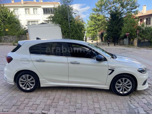 DEĞİŞENSİZ 75000 KM DE  TEMİZ AİLE ARACI