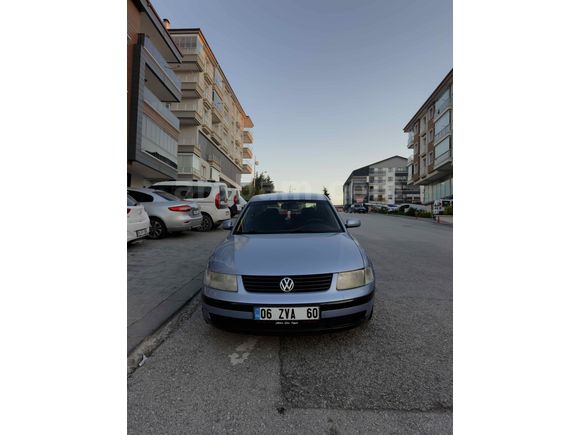 EMSALSİZ TEMİZLİKTE 1998 Volkswagen Passat 1.8