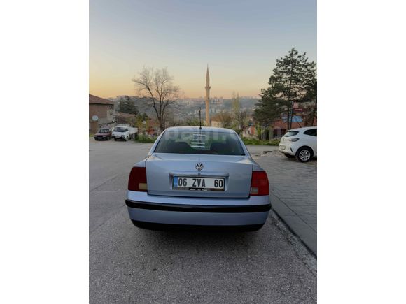 EMSALSİZ TEMİZLİKTE 1998 Volkswagen Passat 1.8