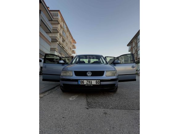 EMSALSİZ TEMİZLİKTE 1998 Volkswagen Passat 1.8