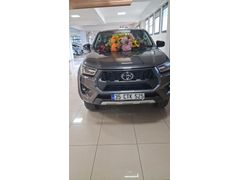 Sahibinden Toyota Hilux 2.4 D-4D 4x2 Adventure 2025 Model İzmir