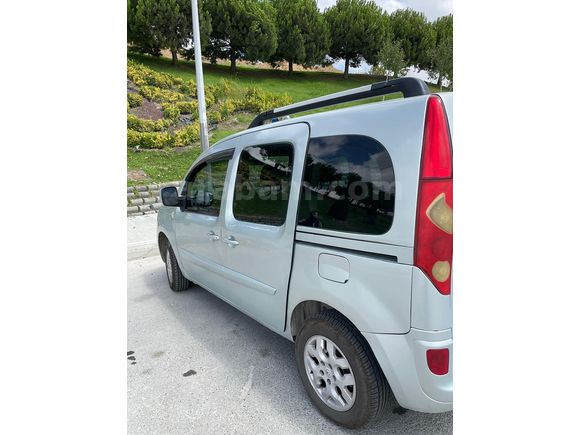 Sahibinden Renault Kangoo Multix 1.5 dCi Extreme 2012 Model 