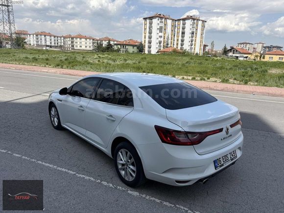 2020 MEGAN DİZEL OTOMATİK DÜŞÜK KM