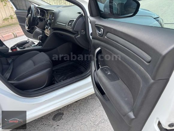2020 MEGAN DİZEL OTOMATİK DÜŞÜK KM