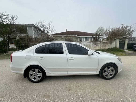 Galeriden Skoda Octavia 1.6 TDI Ambiente 2012 Model Düzce