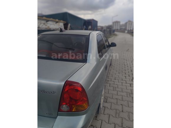 Sahibinden Hyundai Accent 1.5 CRDi Admire 2004 Model 
