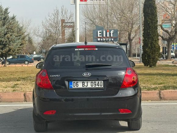 Sahibinden Kia Ceed 1.6 CRDi Cool 2009 Model Ankara 180.000 km Siyah