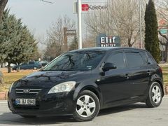 Sahibinden Kia Ceed 1.6 CRDi Cool 2009 Model Ankara 180.000 km Siyah