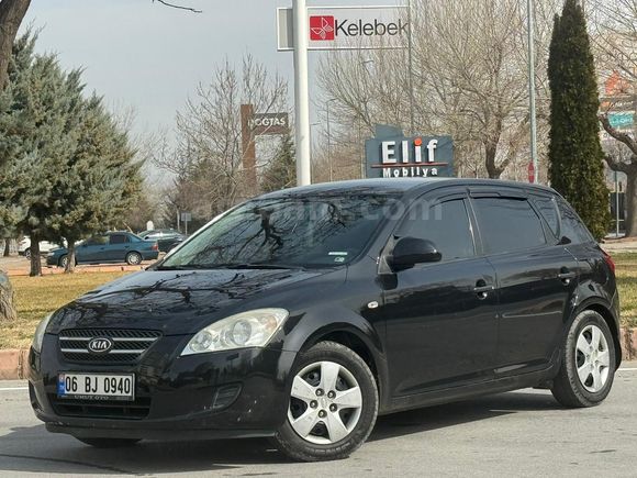 Sahibinden Kia Ceed 1.6 CRDi Cool 2009 Model Ankara 180.000 km Siyah