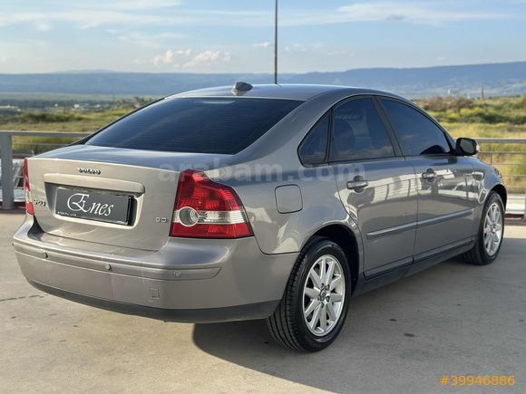 ENES MOTORS / BAKIMLI VOLVO S40 1.6D