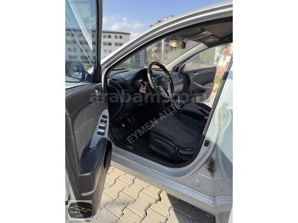 2013 ACCENT BLUE MODE PLUS 240 km DEĞİŞENSİZ KREDİ KARTI GEÇERLİ