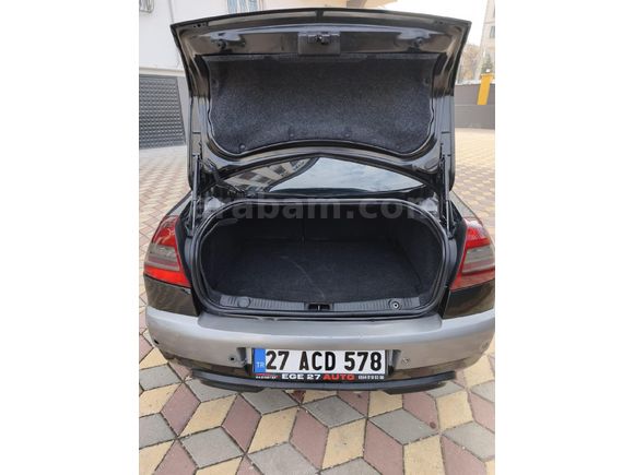 Sahibinden Renault Megane 1.5 dCi Privilege 2006 Model
