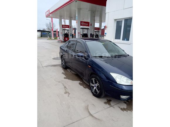 Sahibinden Ford Focus 1.6 Ghia 2004 Model