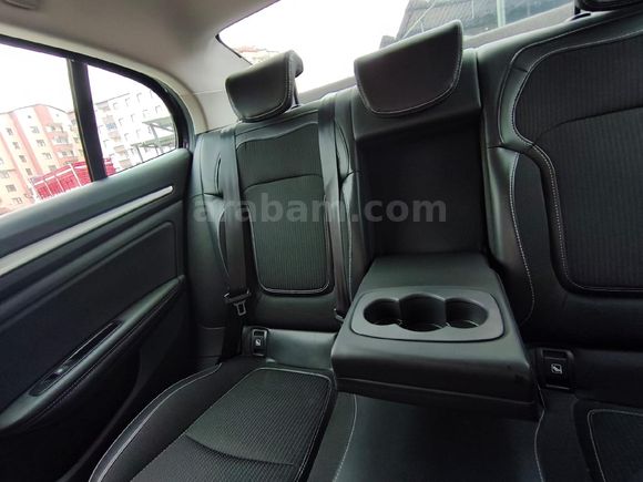 SAHİBİNDEN HATASIZ MEGANE