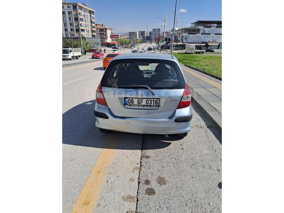Sahibinden Honda Jazz 1.4 LS 2006 Model