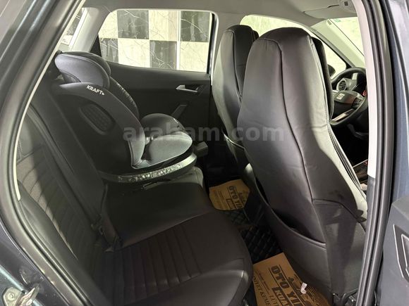 Sahibinden Seat Arona 1.0 EcoTSI Style 2025 Model 