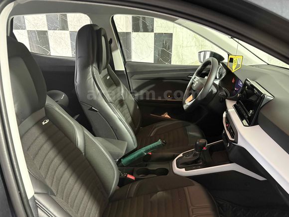Sahibinden Seat Arona 1.0 EcoTSI Style 2025 Model 