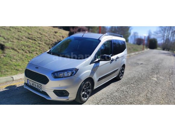 Sahibinden Ford Tourneo Courier 1.5 TDCi Titanium Plus 2022 Model