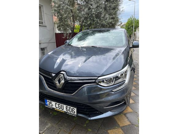 Sahibinden Renault Megane 1.3 TCe Touch 2024 Model
