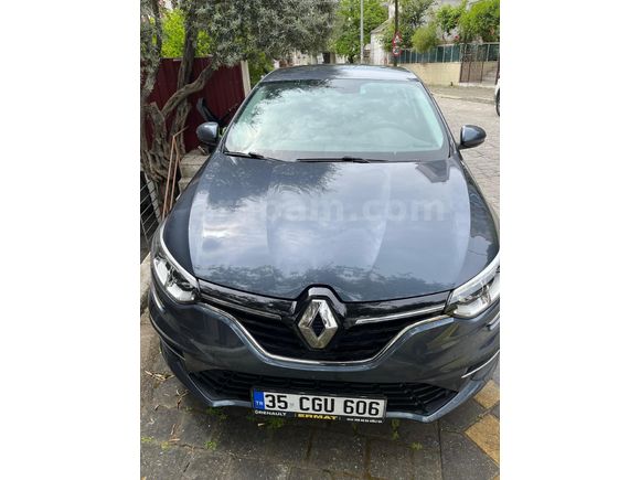 Sahibinden Renault Megane 1.3 TCe Touch 2024 Model