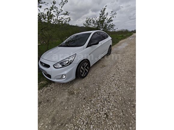 Sahibinden Hyundai Accent Blue 1.6 CRDI Mode Plus 2018 Model
