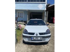 Sahibinden Renault Symbol 1.4 Dynamique 2002 Model  270.000 km Beyaz
