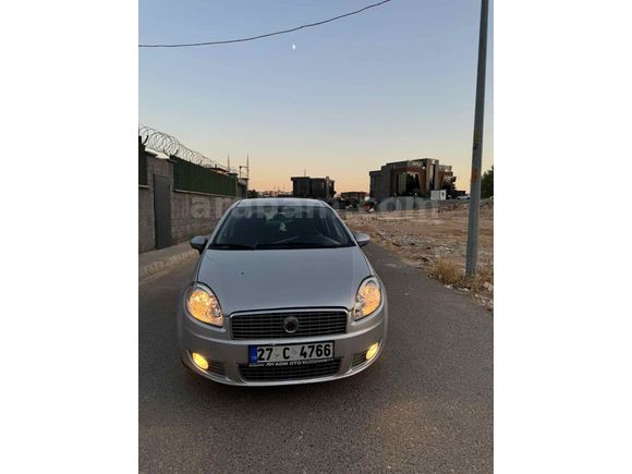 Sahibinden Fiat Linea 1.3 Multijet Dynamic Plus 2011 Model  276.000 km Gri (Gümüş)