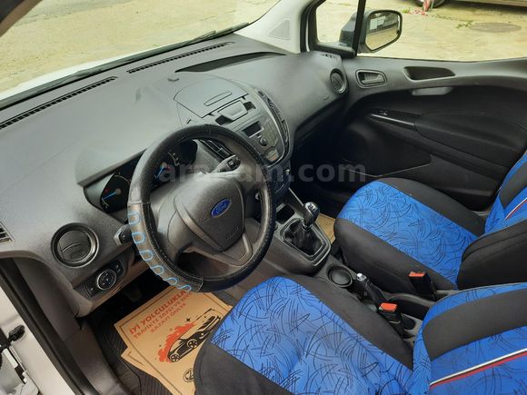 Galeriden Ford Transit Courier 1.5 TDCi Trend 2021 Model İzmir