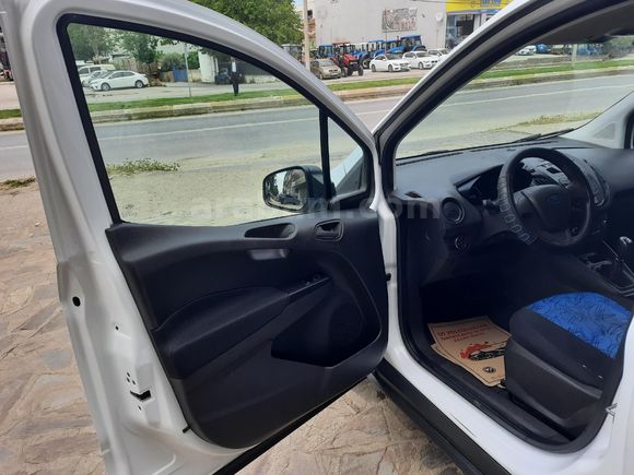 Galeriden Ford Transit Courier 1.5 TDCi Trend 2021 Model İzmir