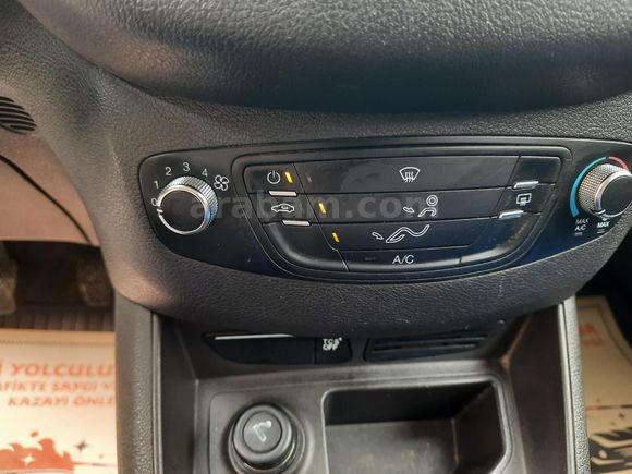 Galeriden Ford Transit Courier 1.5 TDCi Trend 2021 Model İzmir