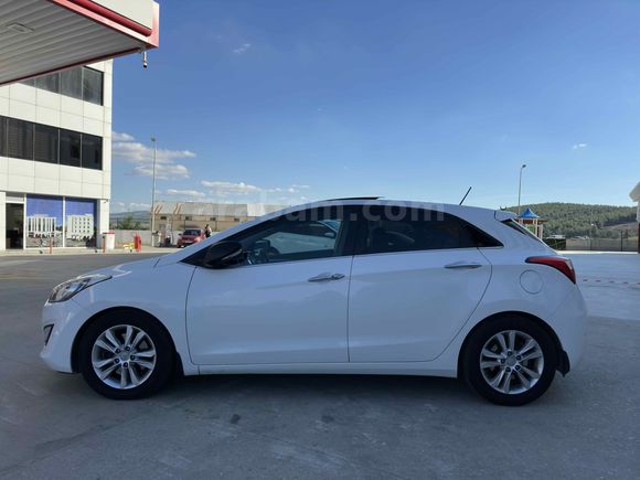 Doktordan Hyundai i30 1.6 CRDi Elite 2014 Model 