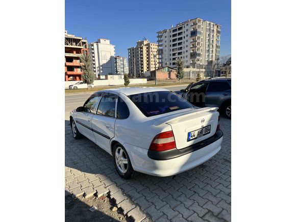 Sahibinden Opel Vectra 2.0 CD 1997 Model 