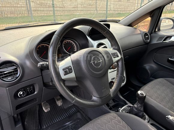 2013 MODEL CORSA 1.3 START&STOP 4 AİRBAG ABS HIZ SABİT KLİMA FUL