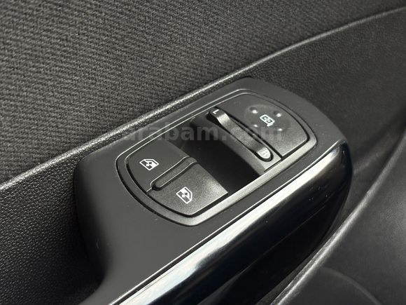 2013 MODEL CORSA 1.3 START&STOP 4 AİRBAG ABS HIZ SABİT KLİMA FUL