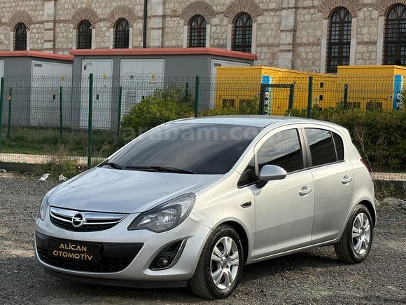 2013 MODEL CORSA 1.3 START&STOP 4 AİRBAG ABS HIZ SABİT KLİMA FUL