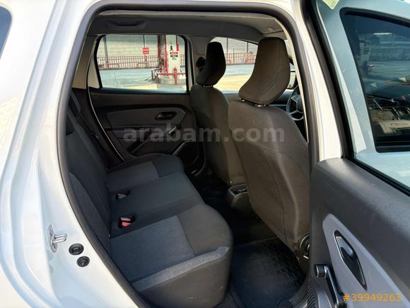 YENİ LOGO 2022 MODEL DUSTER 1.3 TCe ESSENTIAL 4X4 NAVI G.GÖRÜŞ