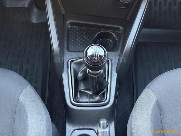 YENİ LOGO 2022 MODEL DUSTER 1.3 TCe ESSENTIAL 4X4 NAVI G.GÖRÜŞ
