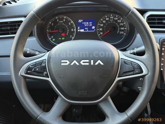 YENİ LOGO 2022 MODEL DUSTER 1.3 TCe ESSENTIAL 4X4 NAVI G.GÖRÜŞ