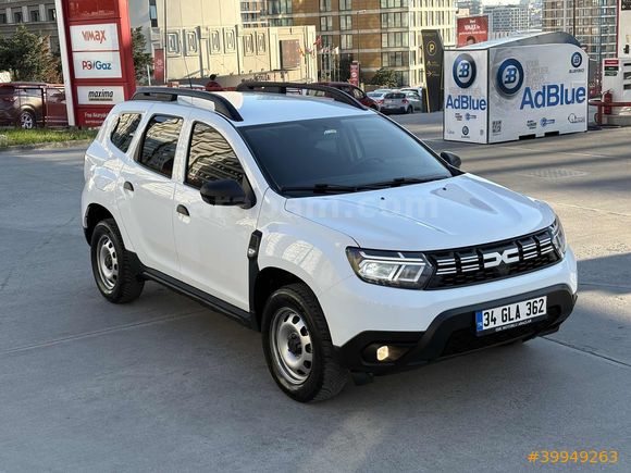 YENİ LOGO 2022 MODEL DUSTER 1.3 TCe ESSENTIAL 4X4 NAVI G.GÖRÜŞ