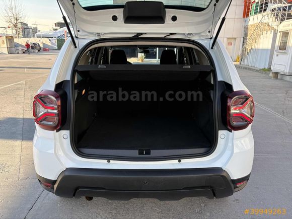 YENİ LOGO 2022 MODEL DUSTER 1.3 TCe ESSENTIAL 4X4 NAVI G.GÖRÜŞ