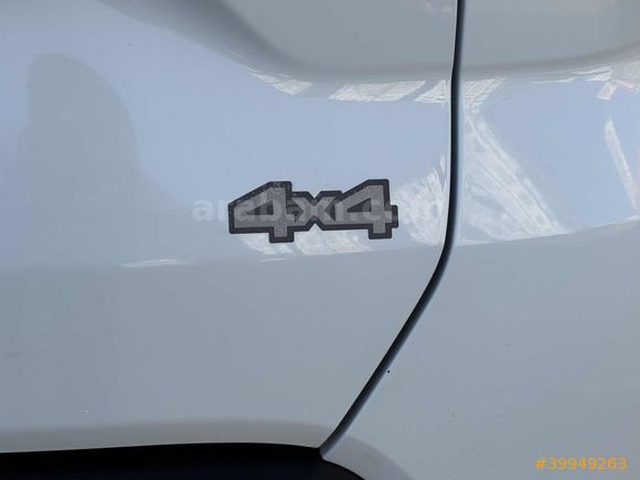 YENİ LOGO 2022 MODEL DUSTER 1.3 TCe ESSENTIAL 4X4 NAVI G.GÖRÜŞ