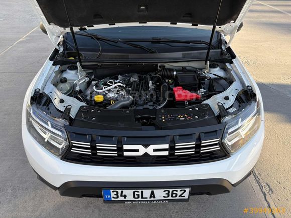 YENİ LOGO 2022 MODEL DUSTER 1.3 TCe ESSENTIAL 4X4 NAVI G.GÖRÜŞ