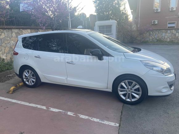 Sahibinden Renault Grand Scenic 1.5 dCi Privilege 2012 Model 