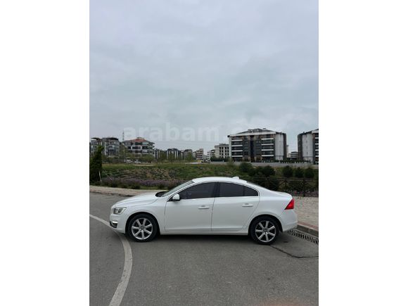 Sahibinden Volvo S60 2.0 D Advance 2017 Model  68.000 km Beyaz