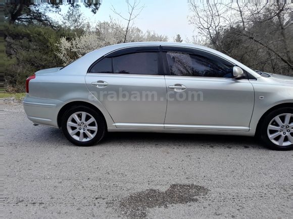 Sahibinden Toyota Avensis 1.6 Comfort 2006 Model