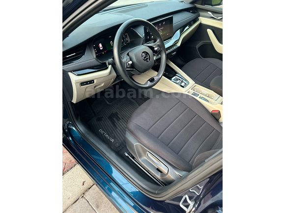 *2023 Çıkışlı*Geri Görüş Kameralı*21.Bin KM*1.5 e-Tec Premium*