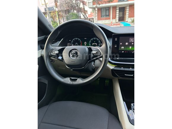 *2023 Çıkışlı*Geri Görüş Kameralı*21.Bin KM*1.5 e-Tec Premium*