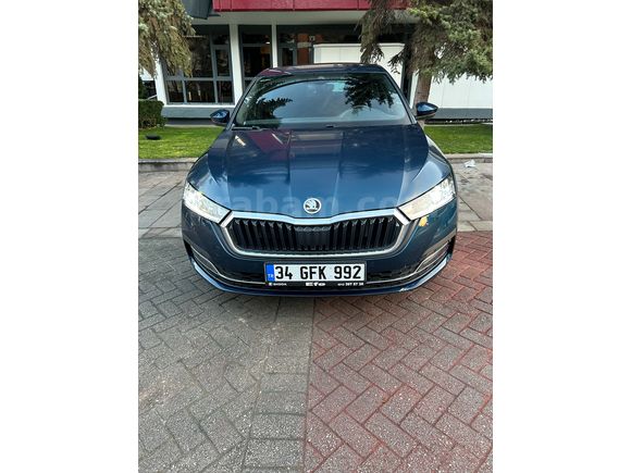*2023 Çıkışlı*Geri Görüş Kameralı*21.Bin KM*1.5 e-Tec Premium*