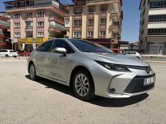Sahibinden Toyota Corolla 1.8 Hybrid Dream 2020 Model  Full Yetki Servis. 